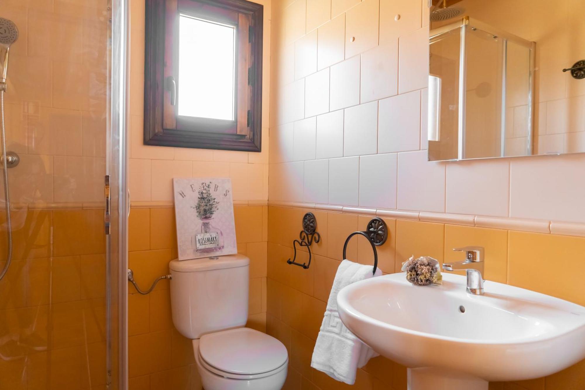 Aldea Los Odres - Cabanas De Madera De 1ª Con Piscina Privada Y Bbq En La Puerta Moratalla  Oda fotoğraf